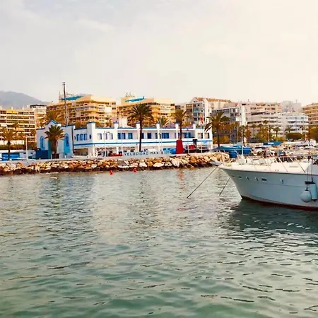 Apartment Superb Beach Front Flat, Down Town Marbella